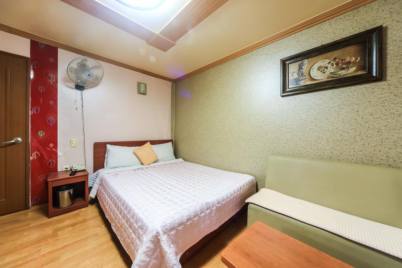 Nampo One Motel Busan Exterior foto