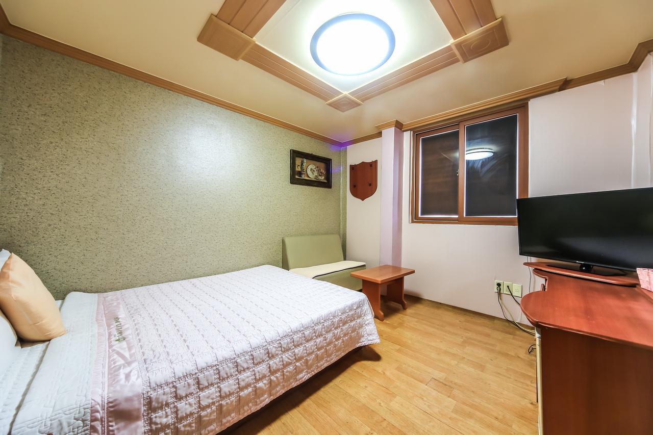 Nampo One Motel Busan Exterior foto
