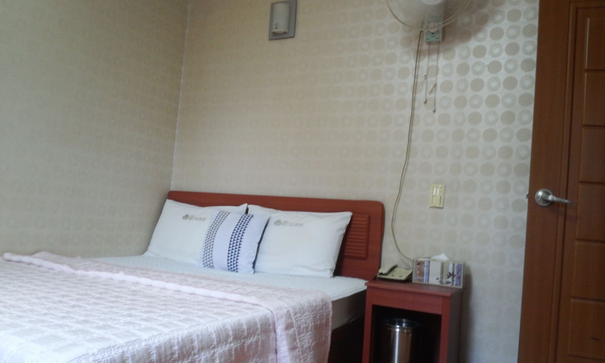 Nampo One Motel Busan Exterior foto